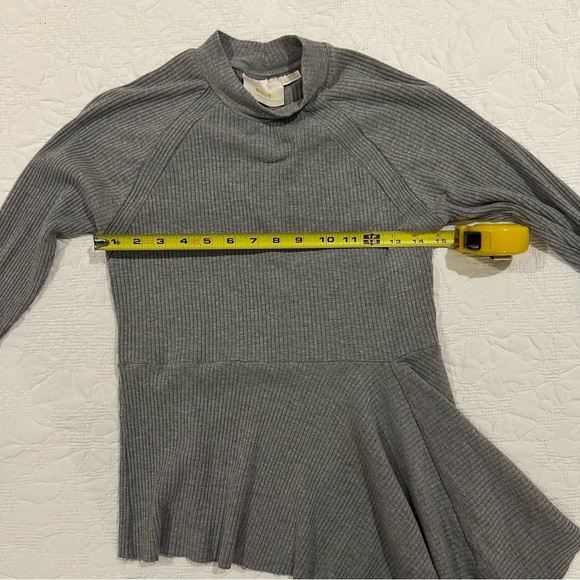 Anthropologie Maeve Corinne Gray Asymmetrical Long Sleeve Small Petite - Picture 5 of 10